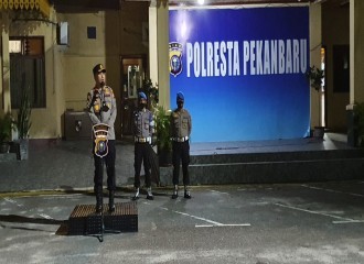Kapolresta Pekanbaru Pimpin Apel Gabungan Operasi Yustisi Dalam Penerapan Protokol Kesehatan