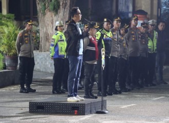 Cegah Terjadinya Streat Crime Dan Balap Liar, Polresta Pekanbaru Dan Polsek Jajaran Melaksanakan Kegiatan  Antisipasi Dan Pencegahan Pada Titik Rawan Rawan Kejahatan.